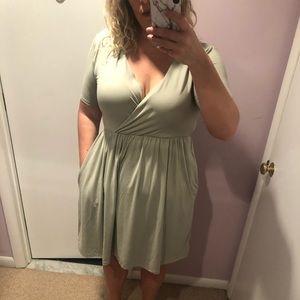 Sage dress, large